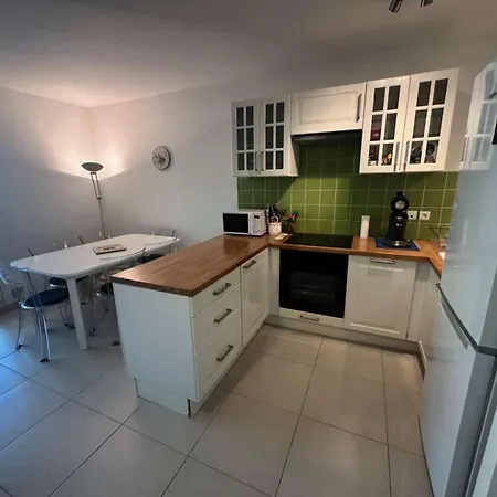 דירה - 1 En Rez De Jardin Dans Le Domaine De La Coudouliere Mae-1033 *